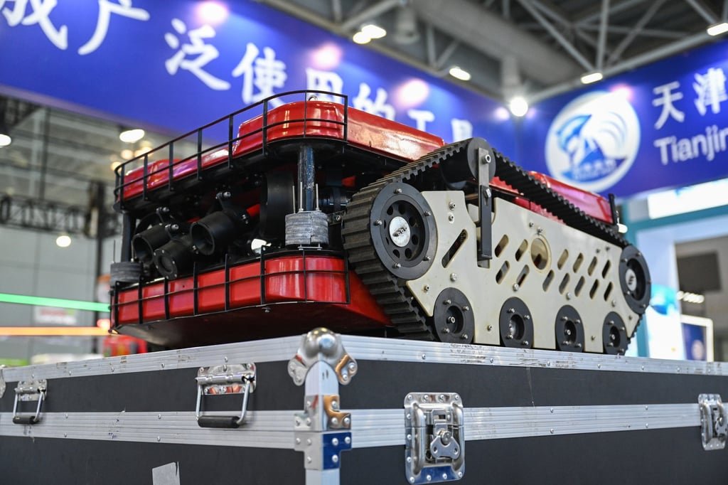 A cleaning robot exhibited at the World Maritime Equipment Conference in Fuzhou, southeast China’s Fujian province, November 15, 2024. Photo: Xinhua