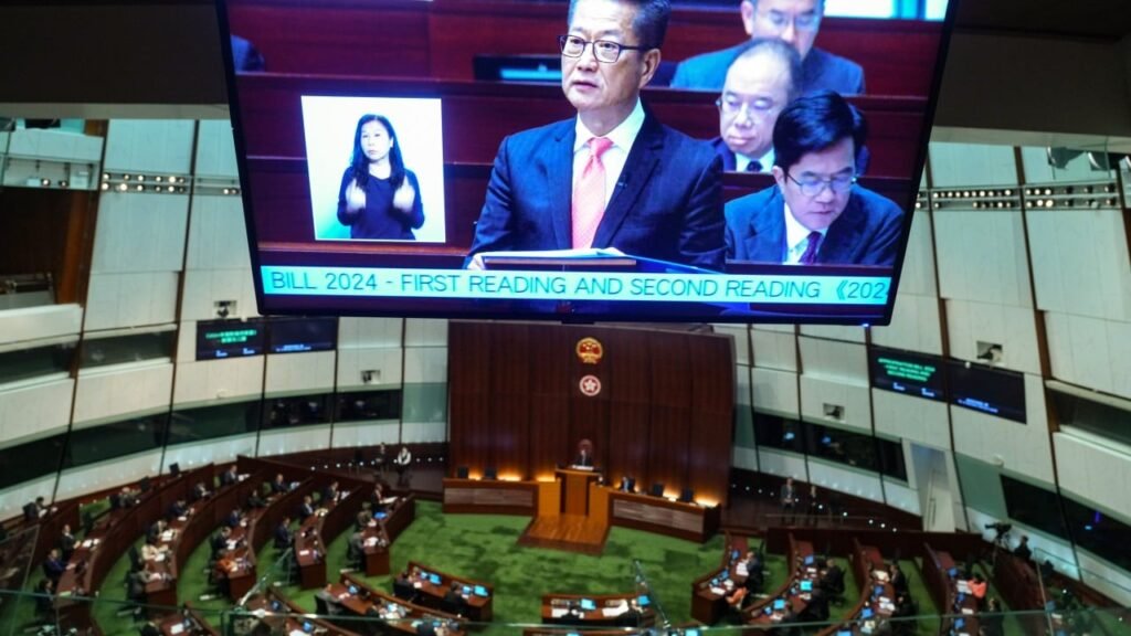 Hong Kong urged to spend cautiously, maintain tax incentives ahead of budget