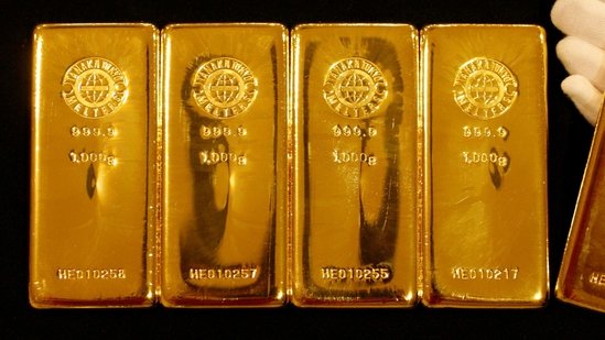 Due to safe-haven inflows prompted by worries over U.S. President Donald Trump's tariff threats, gold prices held steady on Friday and are on course for their eighth consecutive weekly rise.(Reuters)