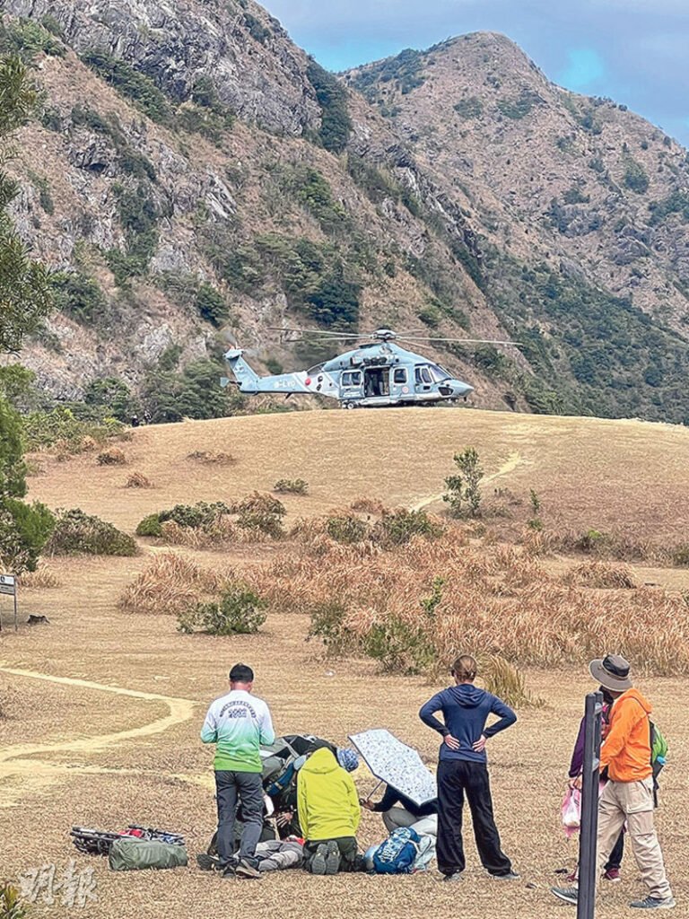 與滑翔傘分離 六旬漢墮地傷 - 20250212 - 港聞 - 每日明報