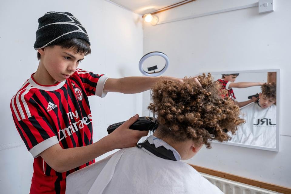 Young  Barber Ellis Craggs who began cutting hair when he was 13 years old.    March 10, 2025.  Release date â March 12, 2025.  A young entrepreneur has become the go-to barber for his fellow local teens after teaching himself how to cut hair by watching YouTube videos.  Ellis Craggs, 14, began cutting hair 10 months ago after practicing on one of his best friends.   Quickly the word got out about Ellis' cheap and stylish haircuts and he began getting requests from other teens. Ellis's haircuts have become so popular that he is now booked up every weekend with appointments from teenagers in his local area.  The young hustler works out of the shed in the family back garden and charges between Â£5 and Â£10 a haircut. So far, Ellis has made a few hundred pounds and plan to save the profit to pay his parents back for their support.