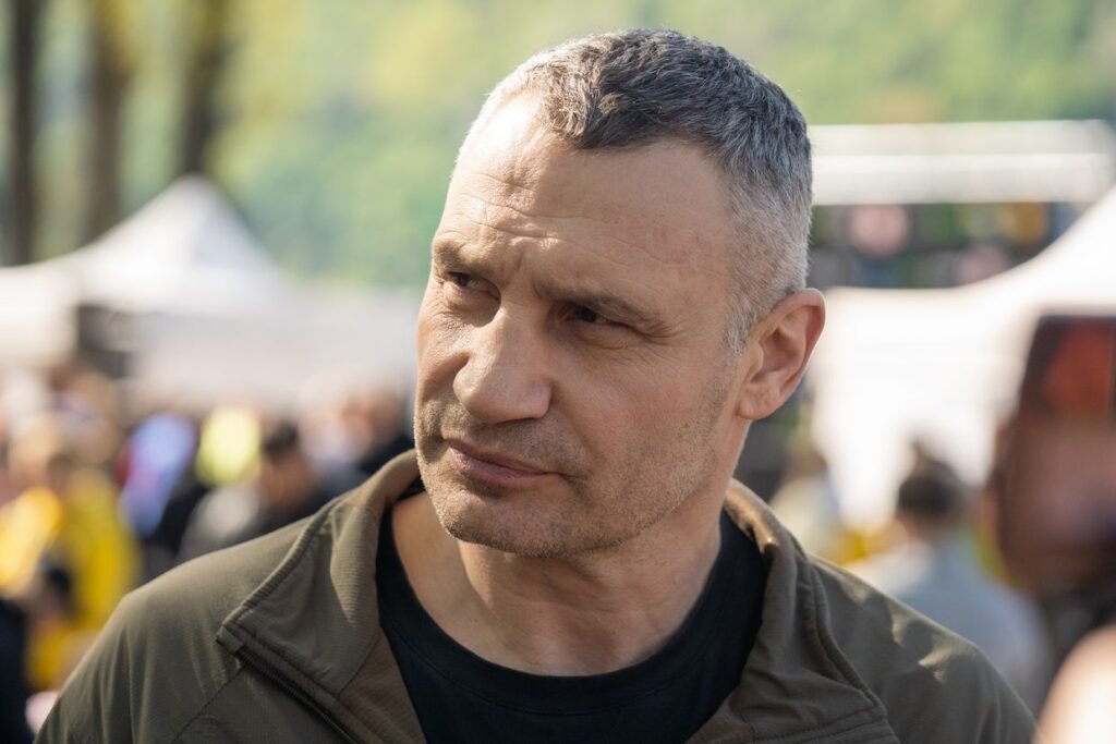 High-ranking Russian general killed in car bombing near Moscow, as Witkoff meets with Putin