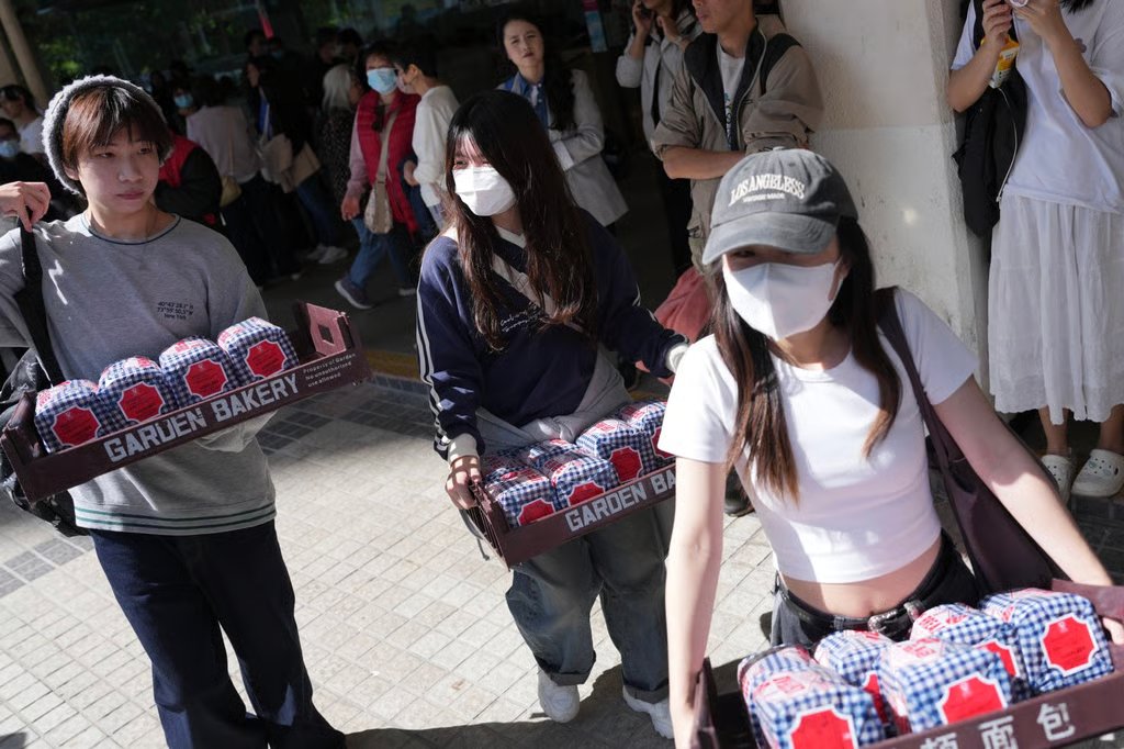 Supplies are taken to affected residents in Tai Po. Photo: Karma Lo