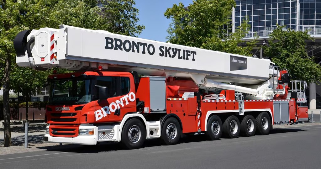 Bronto Skylift trucks have been deployed in several major cities, including Shenzhen and Toronto. Photo: Bronto Skylift