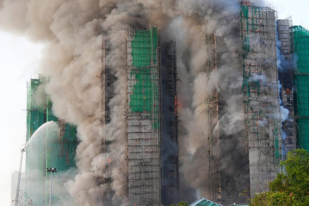 Fire quickly swept through seven blocks of Wang Fuk Court in Tai Po. Photo: Sam Tsang