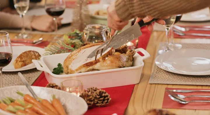 Letting food sit out for long periods of time and then consuming it can result in foodborne illness.