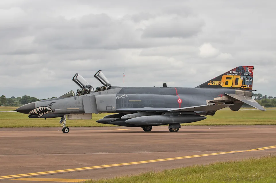 McDonnell Douglas F 4 Phantom II - Mach 2.2
