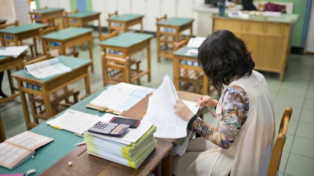 Exclusive | Hong Kong teachers required to renew practising certificates every 3 years