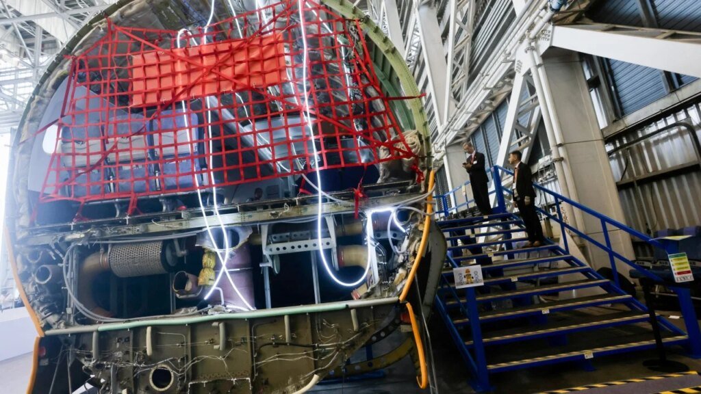Hong Kong firm and Elior Group ink deal to set up aircraft dismantling centre