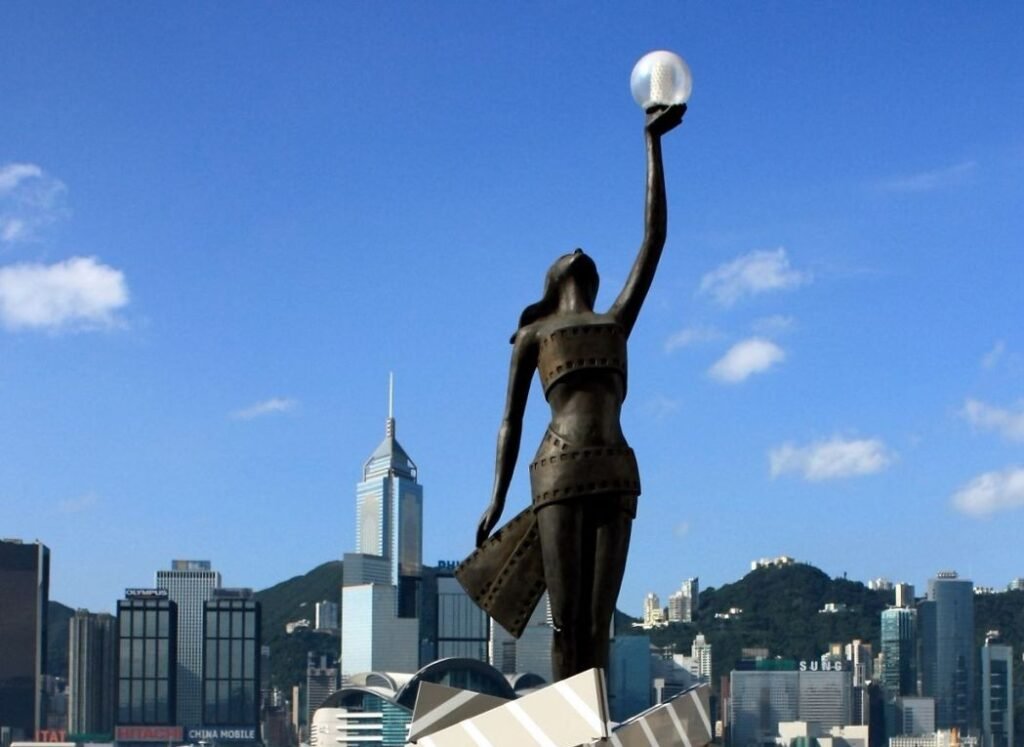 Hong Kong Film Awards Statue