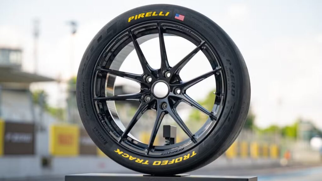 Pirelli P Zero Trofeo Track tire close-up