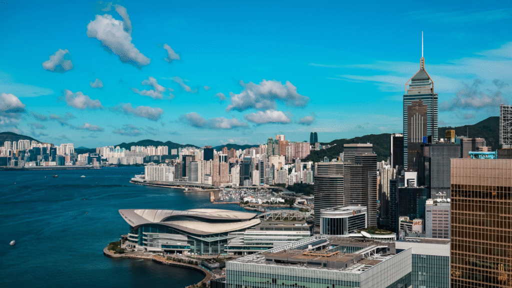 HK sees number of multinationals, start-ups rise 11% to record high