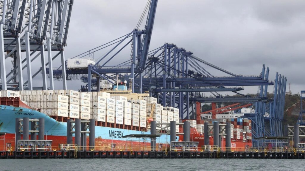 What’s behind plan to adopt multi-operator model for Panama Canal ports?