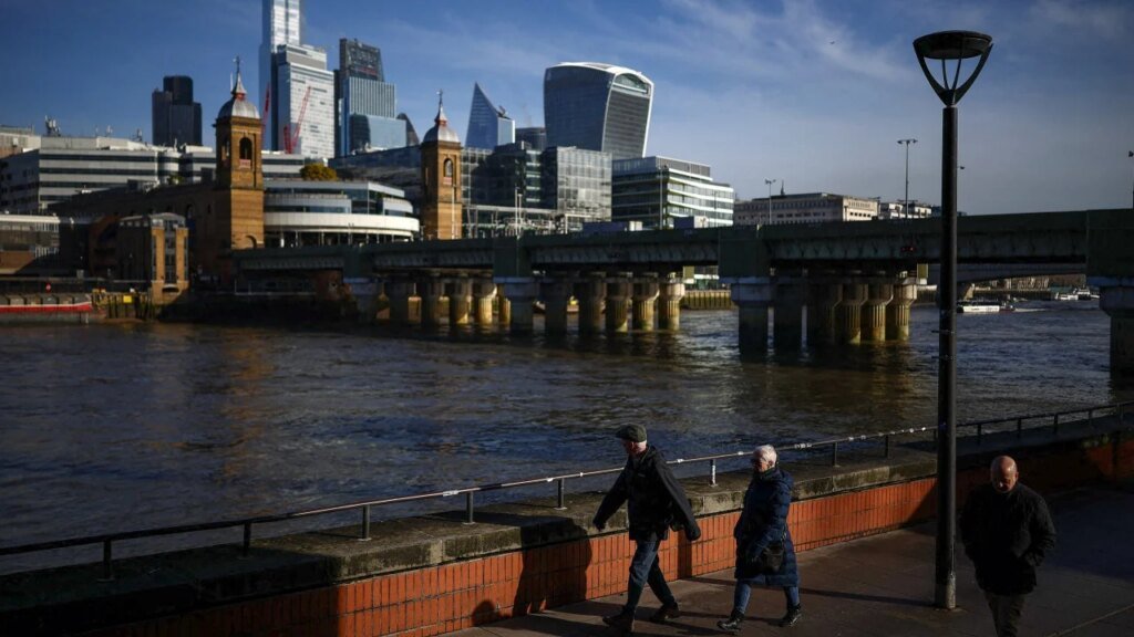 UK expands BN(O) scheme to more Hongkongers following Jimmy Lai sentencing