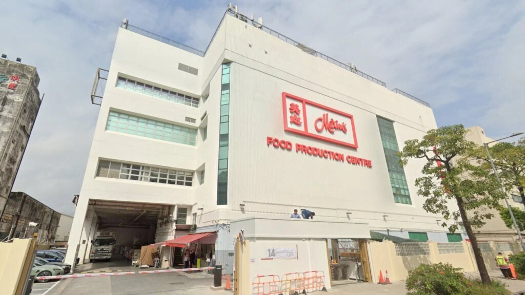 Hong Kong authorities probe death of scaffolding worker who fell from factory