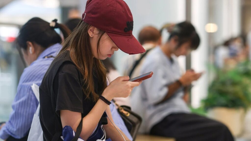 62% of Hong Kong Zoomers fear they can’t compete with AI: Chinese YMCA survey