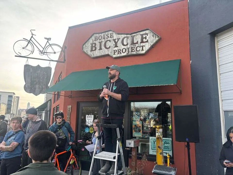 Before the bike ride, the executive director of the Boise Bicycle Project Devin McComas, spoke to the crowd.