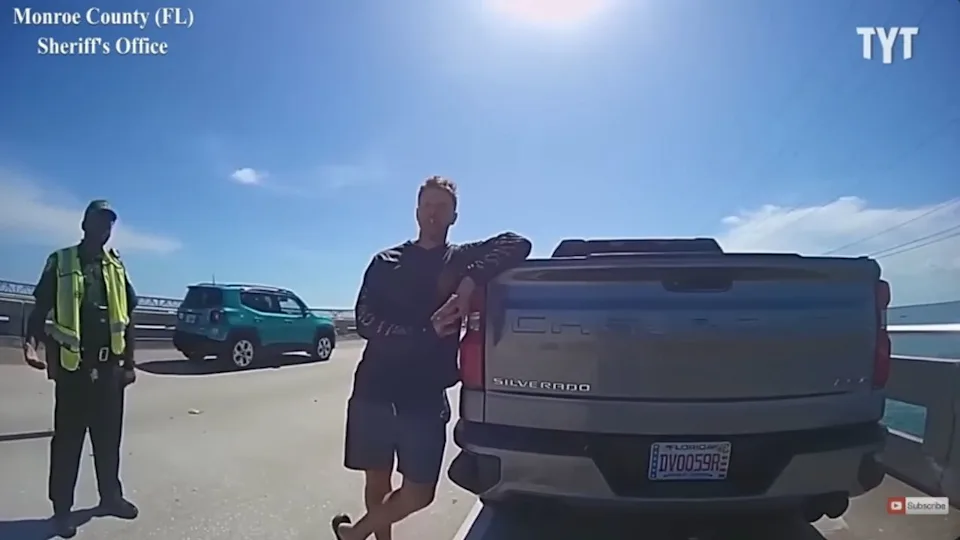 ICE agent pulled over by deputies for DUI.