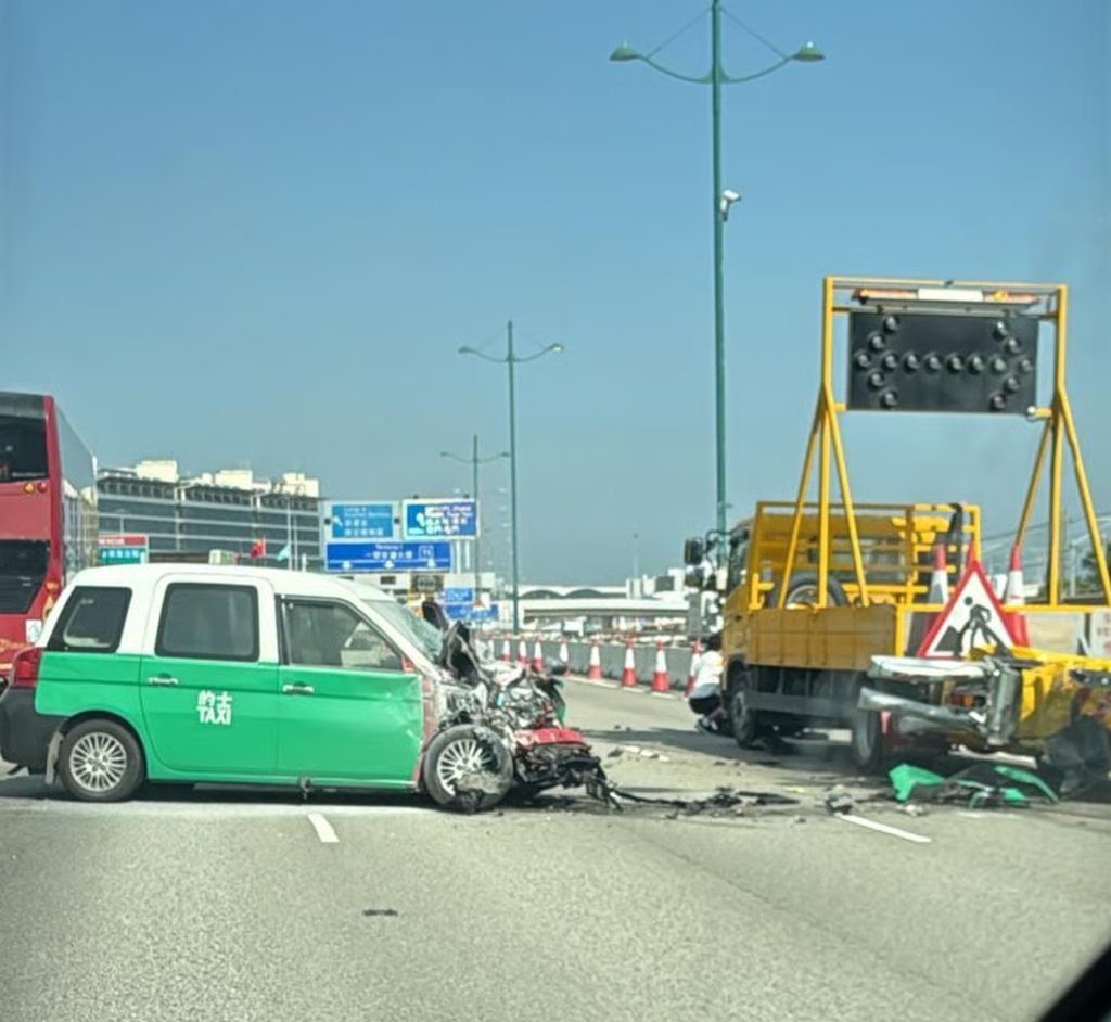 The crash severely damaged the taxi’s front. Photo: Handout