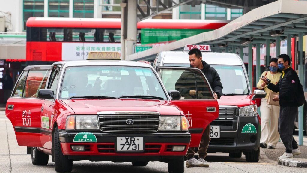 More than 40,000 Hong Kong cabbies register to accept Octopus payments