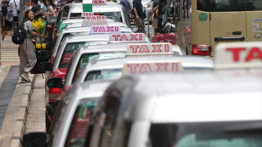 Opinion | The high price of Hong Kong’s slow switch to electric buses and taxis