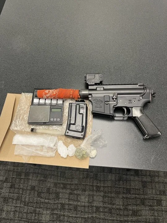 Wisconsin man with 9 active arrest warrants arrested after 17-mile pursuit through Fond du Lac County