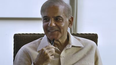 Pakistan brings key players to table for Iran–US war mediation talks (AP)