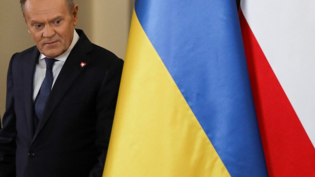 Tusk Says US May Back Ukraine With Security Guarantees That Include US Troops