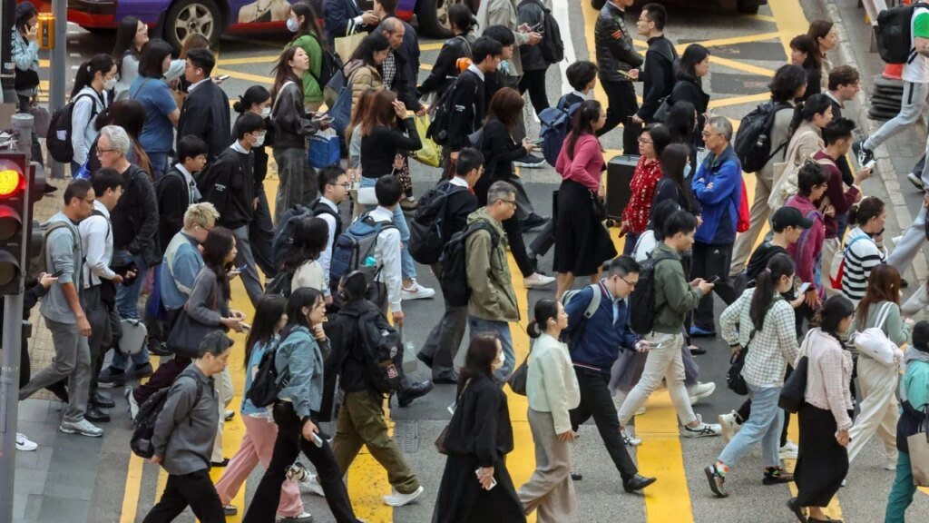 Proposed 33% rise in MPF payments ‘may deepen business pressures, hit jobs’