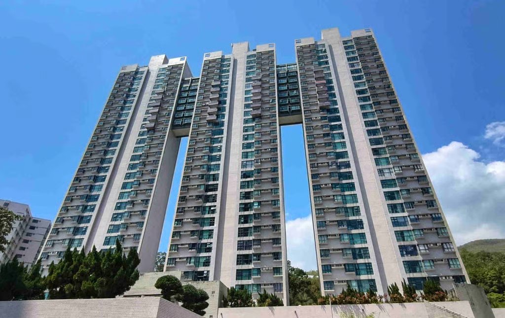 The family live on the fifth floor of Hanley Villa in Tsuen Wan. Photo: Handout