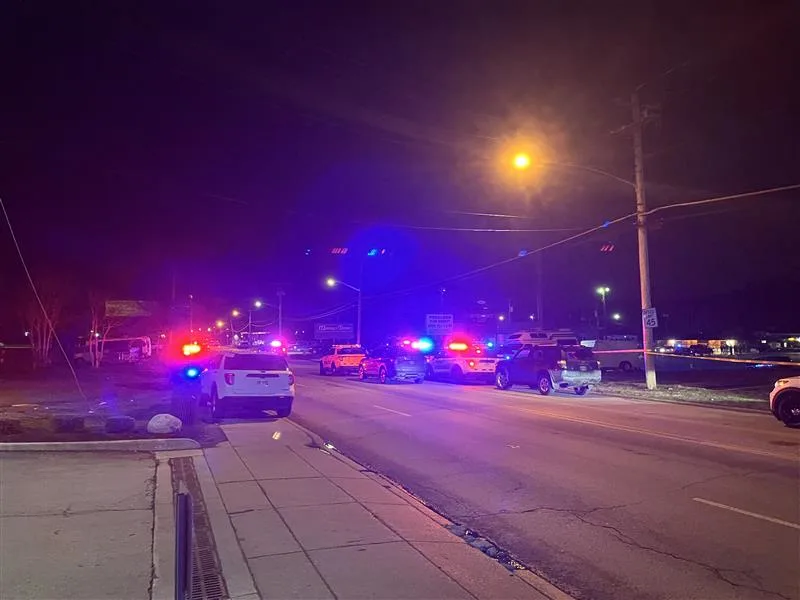 Cincinnati police respond to an incident on Kellogg Avenue in East End neighborhood of Cincinnati early Sunday, March 1, 2026.