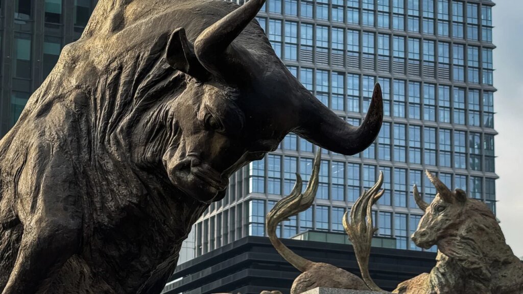 HSBC chairman floats ‘IPO connect’ for Hong Kong, Shenzhen ahead of China’s ‘two sessions’