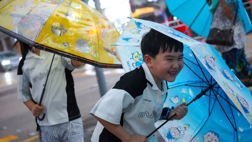 Hong Kong braces for 9-degree temperature drop, thunderstorms later this week
