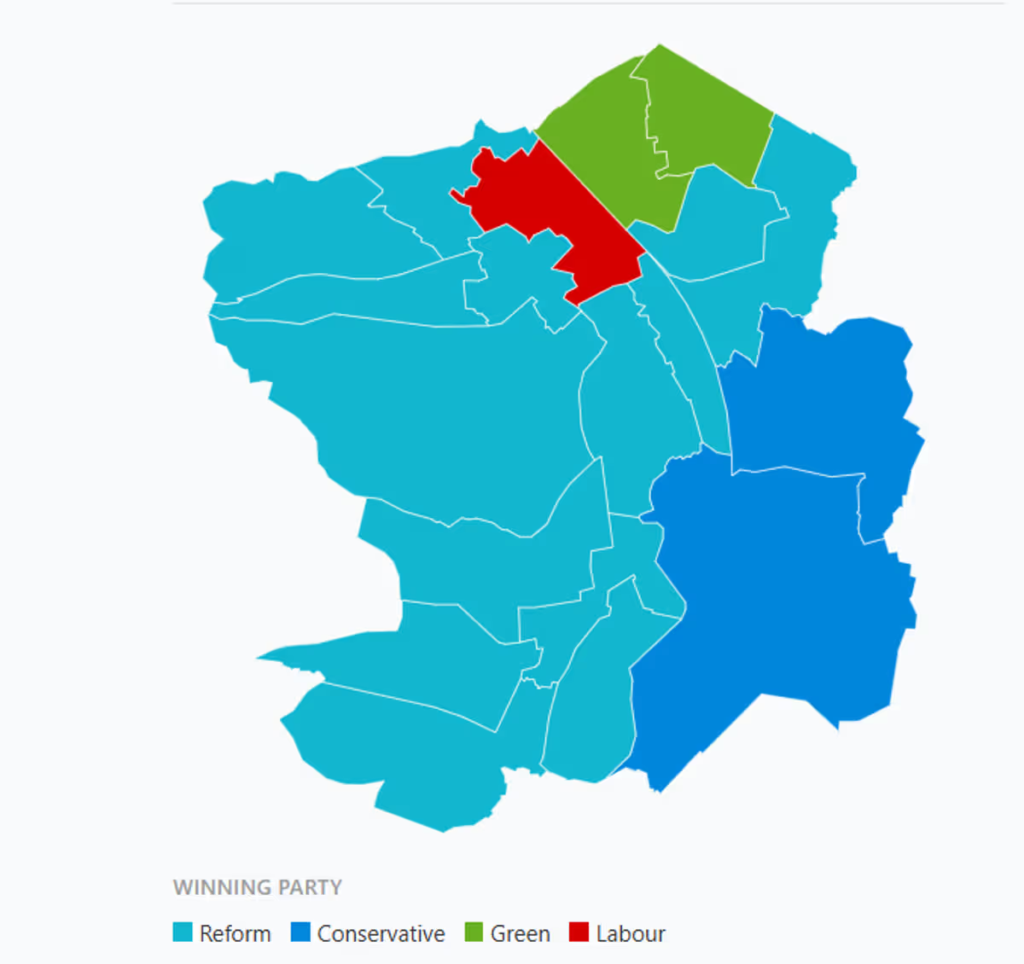 The projected May local election results map for Nuneaton and Bedworth wards, with Reform UK in turquoise blue, according to the Pollcheck website