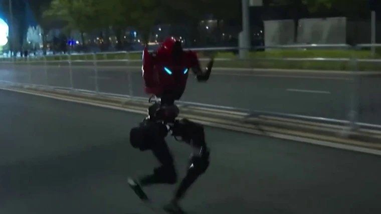 Chinese humanoid robots prepare for second-ever half marathon in Beijing