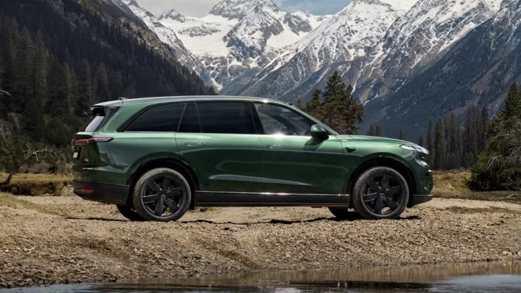 Nio shares surge over 7% in Hong Kong after Onvo L80 debut and pre-sales launch