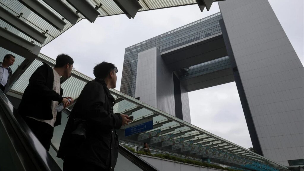 151 Hong Kong civil servants dismissed for misconduct, convictions in past 3 years