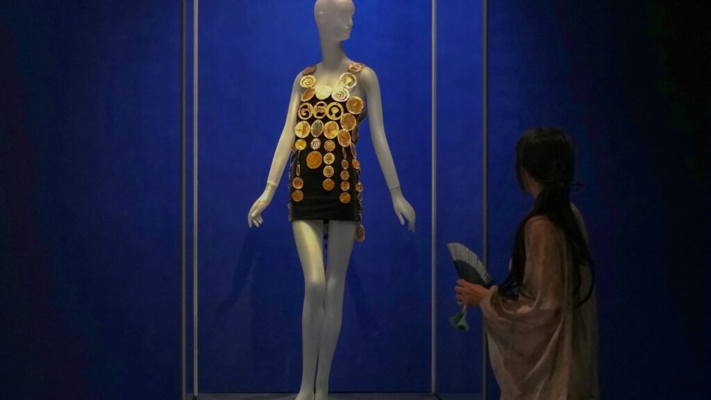 New York Met exhibit in Hong Kong ‘underscores importance of cultural exchanges’