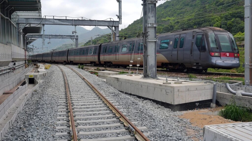 Signal fault disrupts Hong Kong MTR’s Airport Express, Tung Chung line services