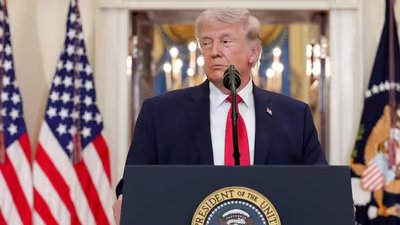 US President Donald Trump said the US jets going down in Iran won't affect the ongoing negotiations with the Islamic Republic. (Bloomberg)