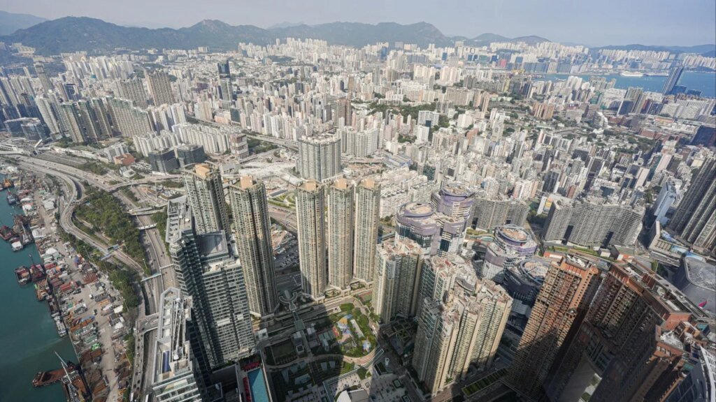 Hong Kong’s property deals exceed 7,000 for 6 straight months in March