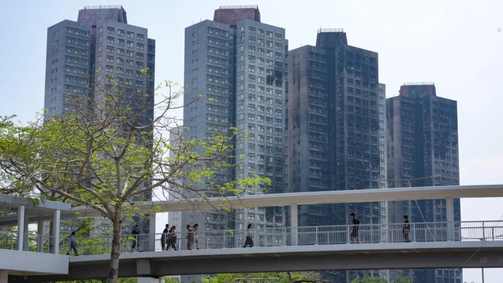 Wang Fuk Court hazard complaints not fire department’s business, probe hears