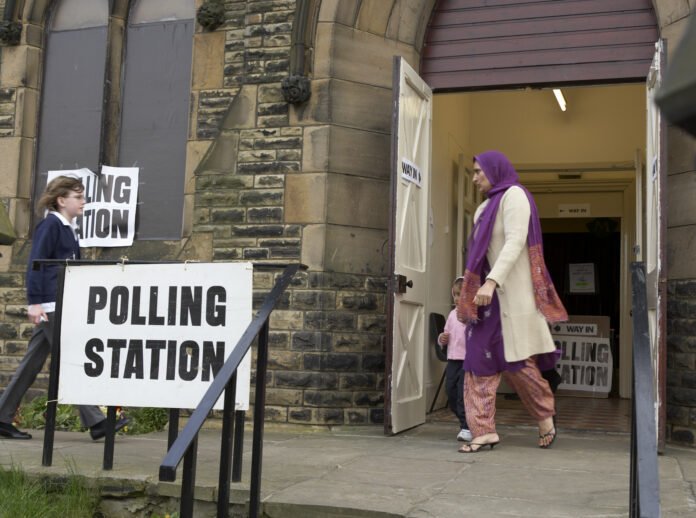 Who should Muslims vote for in the UK local elections? – 5Pillars
