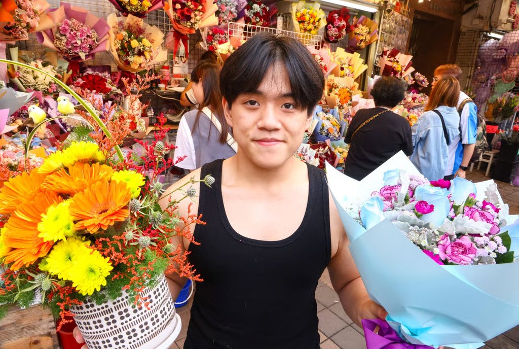 Kenji Lam of Sin Fa Hin Flower Company says the business offers decorative bouquets to stay ahead of the competition. Photo: Dickson Lee
