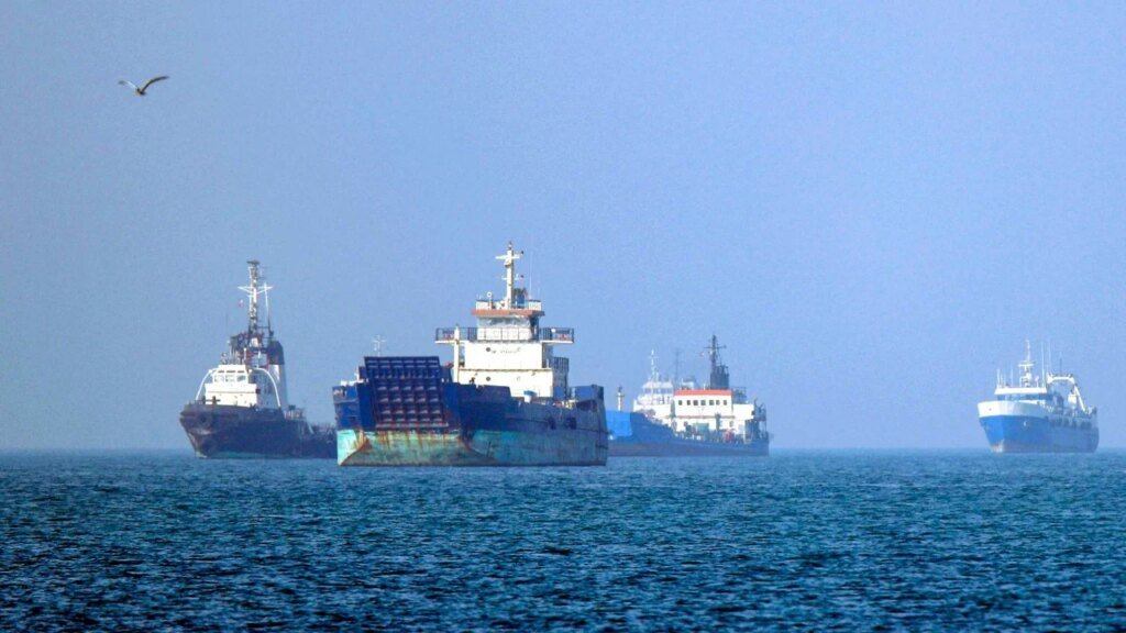 Exclusive | 100 Hong Kong-linked ships ‘stranded in Strait of Hormuz’ amid Middle East war