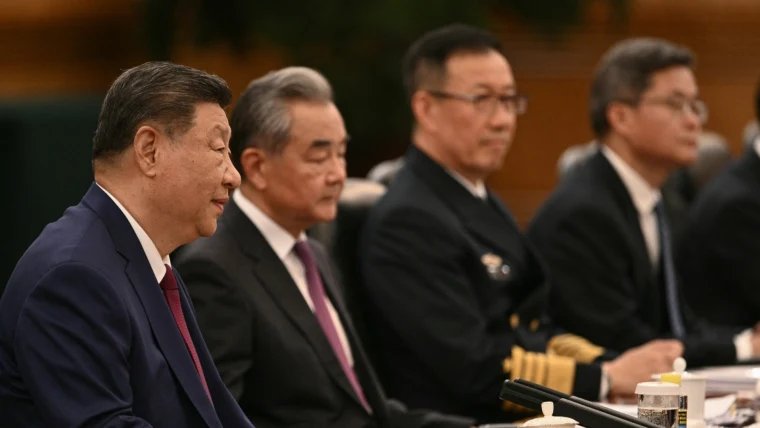 Chinese President Xi Jinping gives opening remarks at bilateral talks