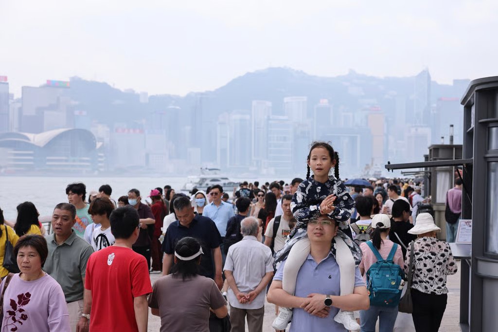 The five-day holiday that runs until Tuesday is a prime opportunity to sell investments, insurance and other products that fall under the wealth-management category. Photo: Nora Tam