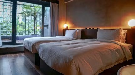 New World considers divestment of $2bn hotel portfolio in Hong Kong