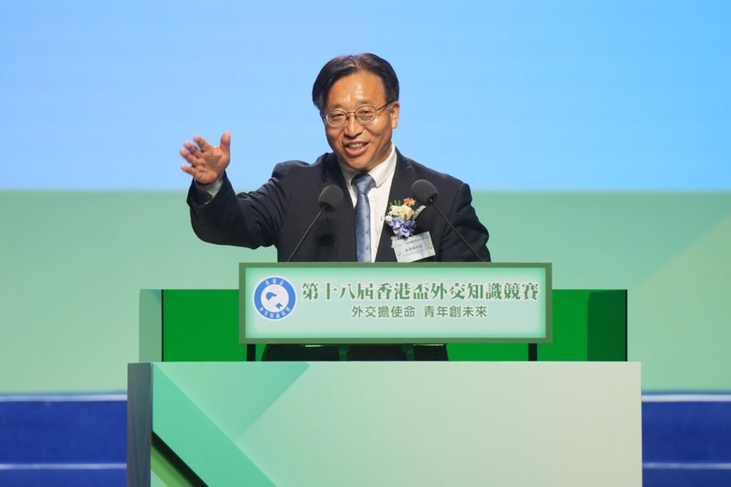 「香港盃」外交知識競賽近300中小學及9萬學生參加　崔建春：規模仍能擴大