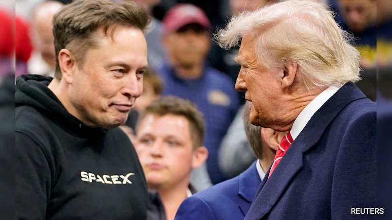 Trump Asks Elon Musk To Lift Ukraine Starlink Restrictions: Reports